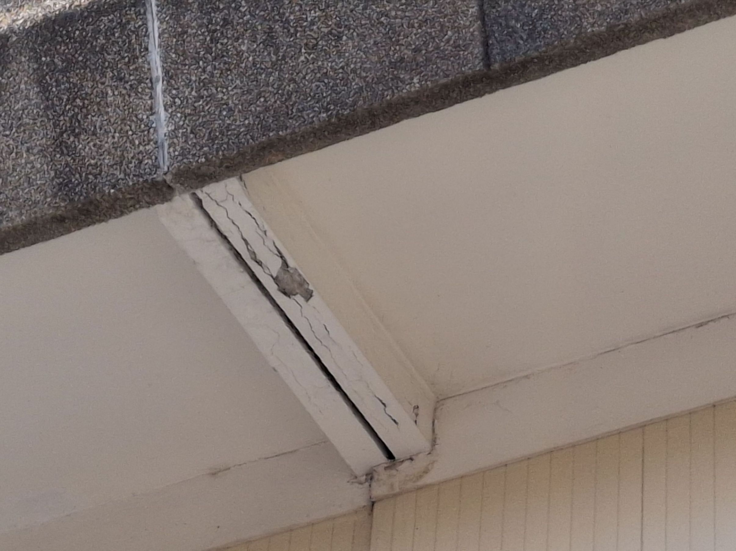 Diagnostic de balcon et position des ferraillages